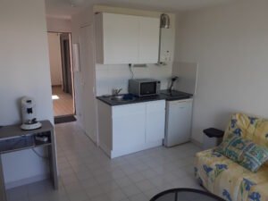 Locataires profitant d’un accueil personnalisé à Cap d'Agde.