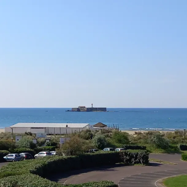 Équipe F&G Conciergerie gérant les check-in et check-out.